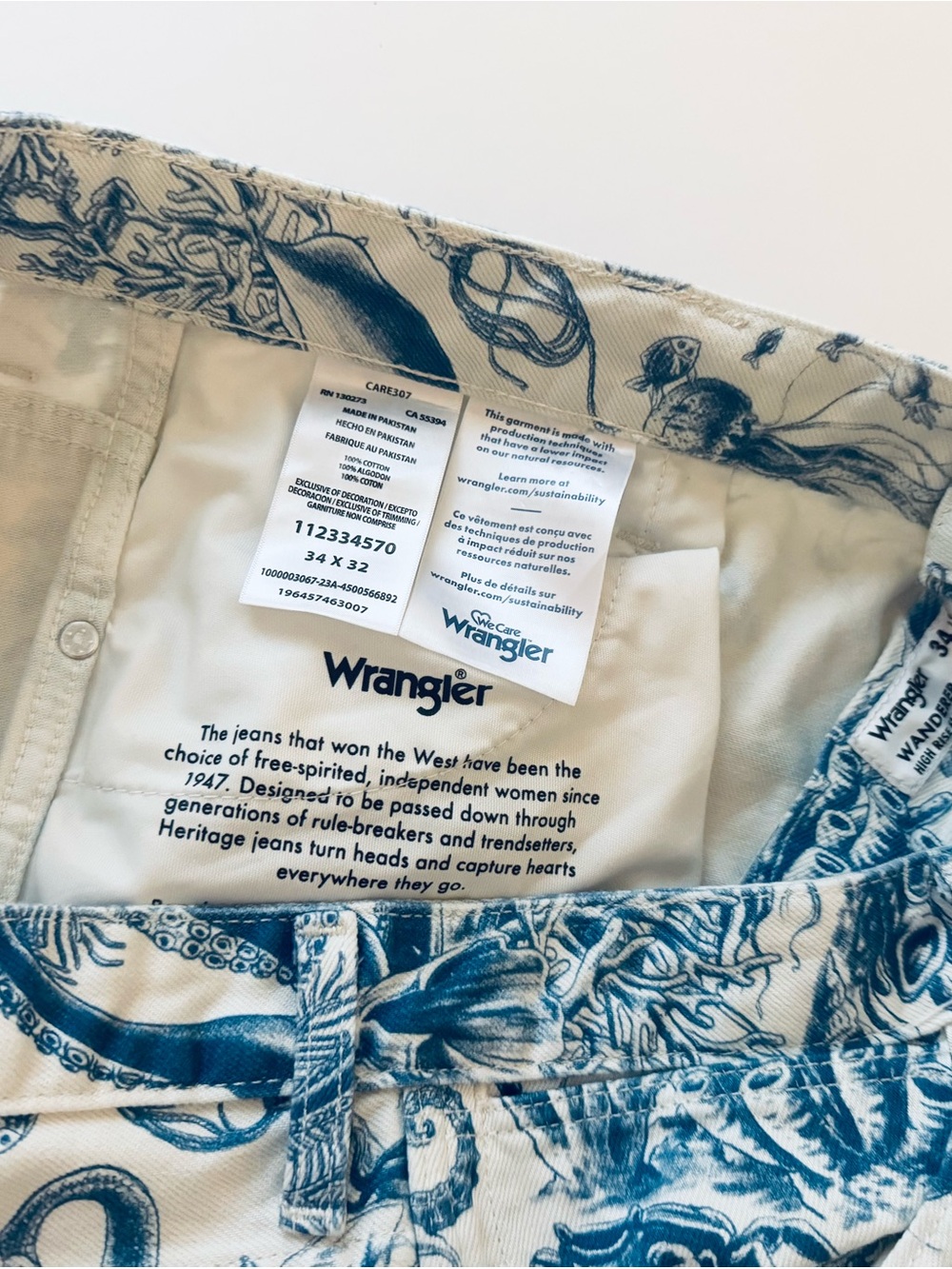 Wrangler Women’s High Rise Nautical Print Wanderer Flare Jeans 34 x 32 Blue - Picture 5 of 15